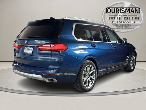 Used 2022 BMW X7 xDrive40i w/ Premium Package image 8