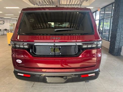 New 2026 Jeep Grand Wagoneer Limited AWD/4WD image 28