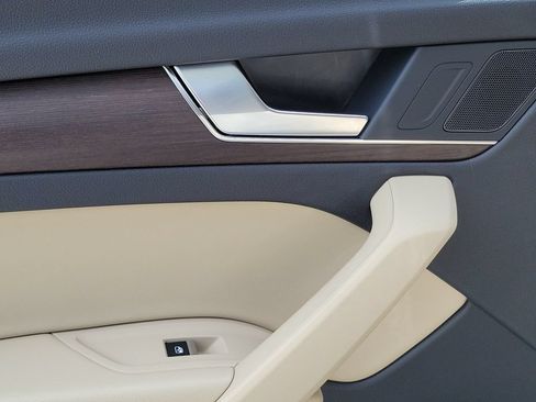 Certified 2024 Audi Q5 2.0T Premium AWD/4WD image 18
