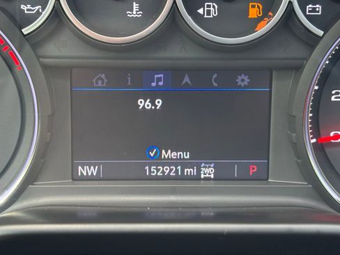 Used 2020 Chevrolet Silverado 2500 LTZ w/ Z71 Off-Road Package AWD/4WD image 14