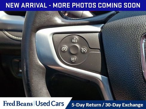 Used 2018 GMC Acadia SLT AWD/4WD image 29