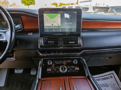 Used 2019 Lincoln Navigator L Reserve w/ Cargo Package AWD/4WD image 15