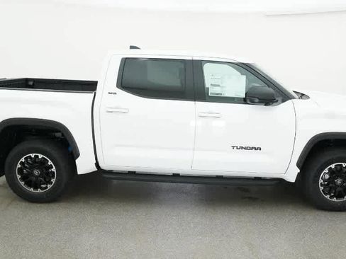 Used 2026 Toyota Tundra SR5 AWD/4WD image 11