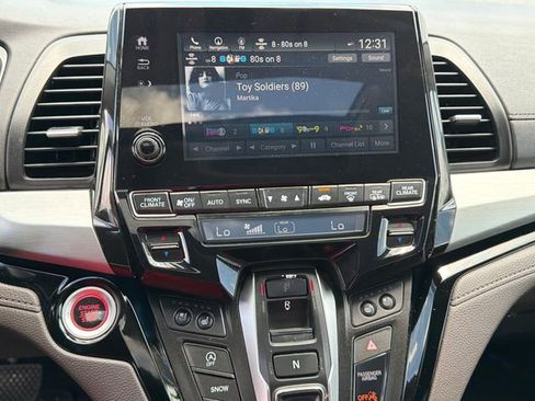 Used 2018 Honda Odyssey Elite image 29