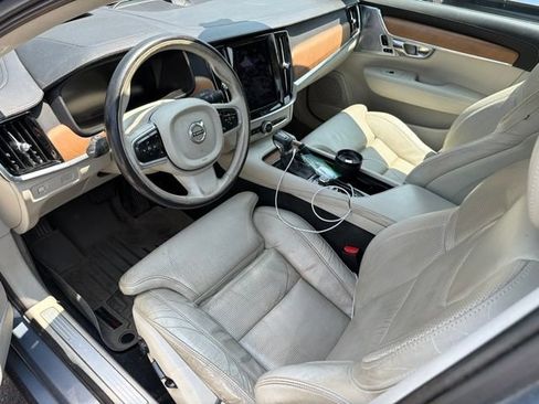 Used 2017 Volvo S90 T6 Inscription w/ Vision Package AWD/4WD image 18