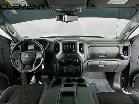 Used 2021 Chevrolet Silverado 1500 Custom image 12