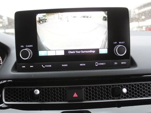 Used 2025 Honda Civic Sport image 25