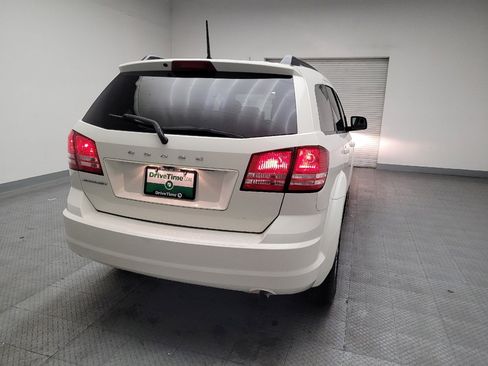 Used 2018 Dodge Journey SE image 7