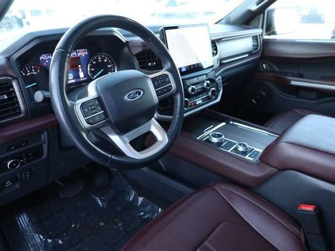 Used 2024 Ford Expedition Max Limited image 12