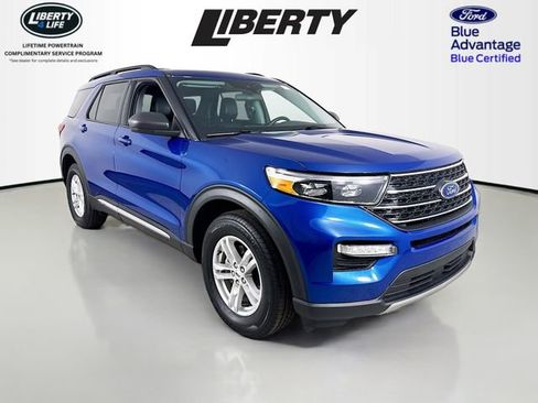 Certified 2022 Ford Explorer XLT w/ Equipment Group 202A image 1