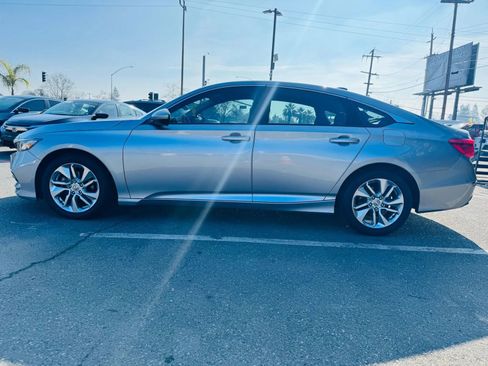 Used 2019 Honda Accord LX image 8