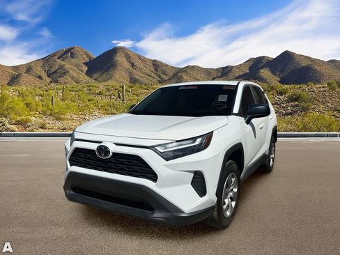 Used 2024 Toyota RAV4 LE image 2