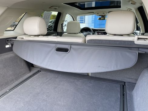 Certified 2025 Cadillac XT5 Premium Luxury image 48