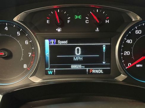 Used 2019 Chevrolet Traverse LT image 78