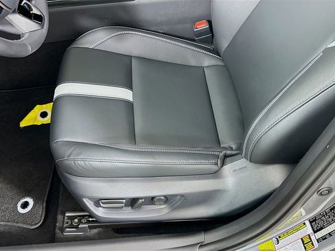Certified 2026 Toyota Camry SE w/ Convenience Package FWD image 20