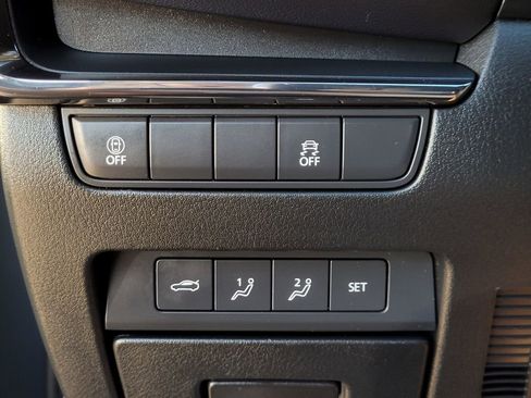 Used 2023 MAZDA MAZDA3 s image 35