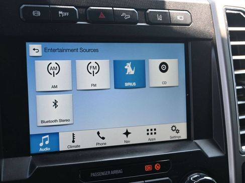 Used 2017 Ford F350 Lariat w/ Lariat Ultimate Package AWD/4WD image 30