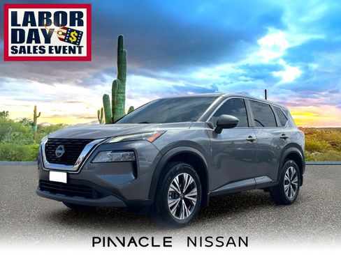 Used 2022 Nissan Rogue SV FWD image 1