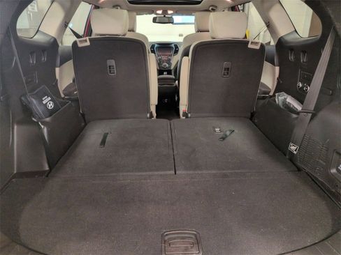 Used 2017 Hyundai Santa Fe Limited image 30
