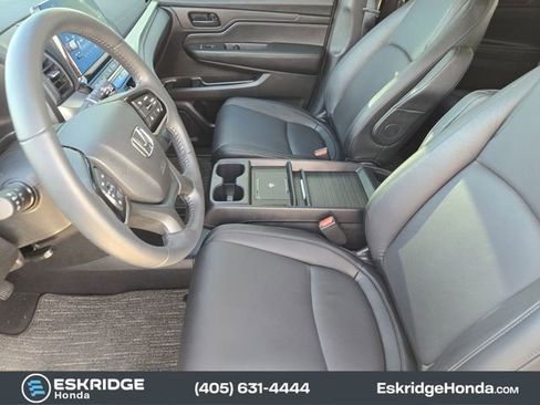 Used 2025 Honda Odyssey EX-L image 14