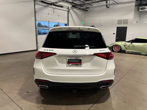 Used 2022 Mercedes-Benz GLE 350 4MATIC w/ AMG Line Exterior image 4