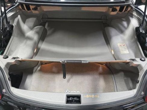 Used 2004 Lexus SC 430 Convertible RWD image 6