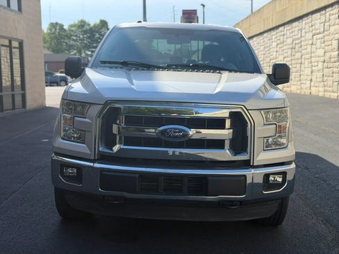 Used 2017 Ford F150 XLT AWD/4WD image 4