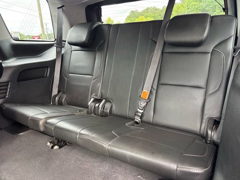 Used 2019 Chevrolet Tahoe LT RWD image 10