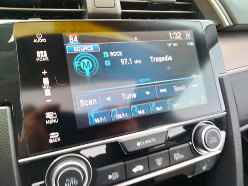 Used 2017 Honda Civic EX-T image 18