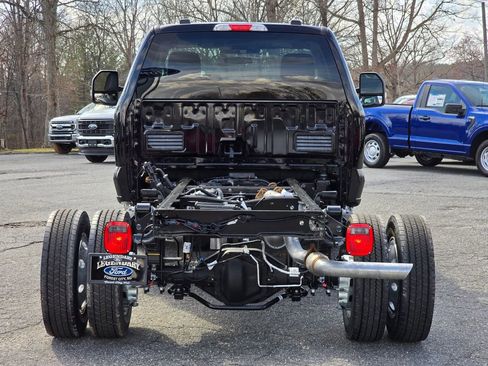 New 2026 Ford F450 XLT image 24