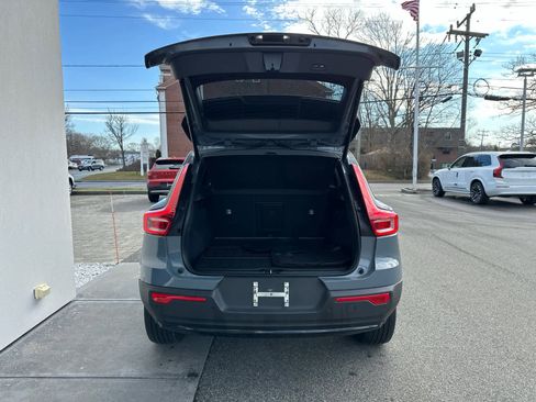 Used 2023 Volvo XC40 B5 Plus w/ Driver Assist Package image 11