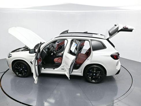 Used 2024 BMW X3 M40i w/ Premium Package image 46