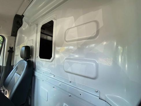 Used 2024 Ford Transit 250 148 Medium Roof Extended AWD w/ Load Area Protection Package image 21