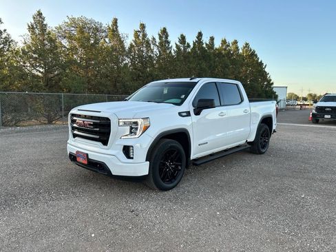 Used 2021 GMC Sierra 1500 Elevation w/ X31 Off-Road Package AWD/4WD image 1