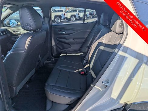 New 2026 Buick Envista Sport Touring w/ Studio Series image 9