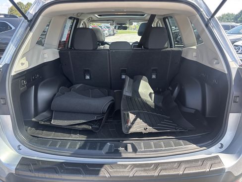 Used 2020 Subaru Forester Premium AWD/4WD image 28