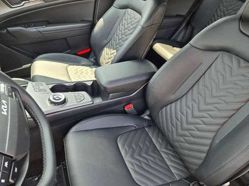 New 2026 Kia Sportage X-Line AWD/4WD image 16