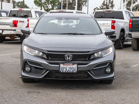 Used 2020 Honda Civic Sport image 2