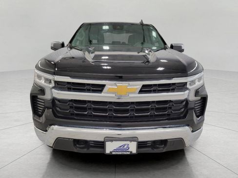 Used 2024 Chevrolet Silverado 1500 LT image 13