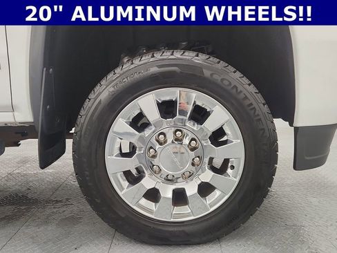 Used 2017 GMC Sierra 2500 Denali w/ Suspension Package, Off-Road image 12