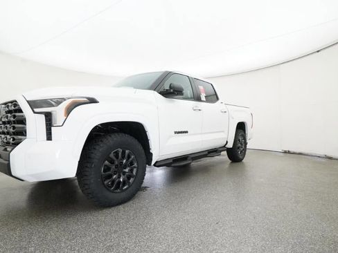 New 2026 Toyota Tundra SR5 image 17