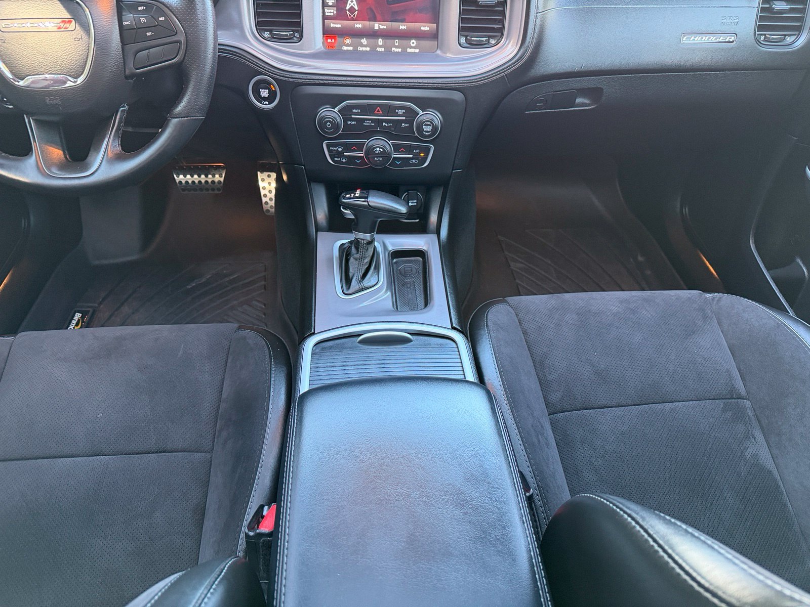 Used 2023 Dodge Charger R/T w/ Plus Group RWD image 19