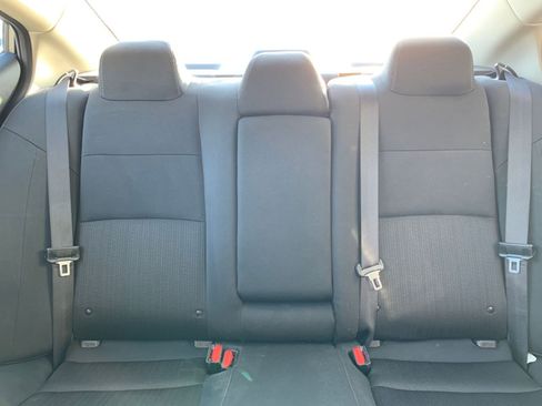 Used 2025 Nissan Altima 2.5 SV image 39