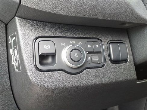 New 2024 Mercedes-Benz Sprinter 2500 image 15