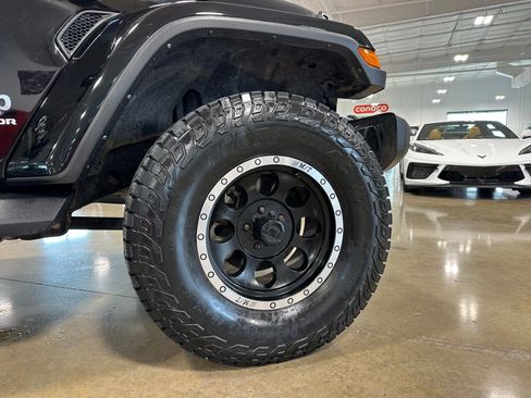 Used 2021 Jeep Gladiator Overland w/ Popular Equipment Package image 10