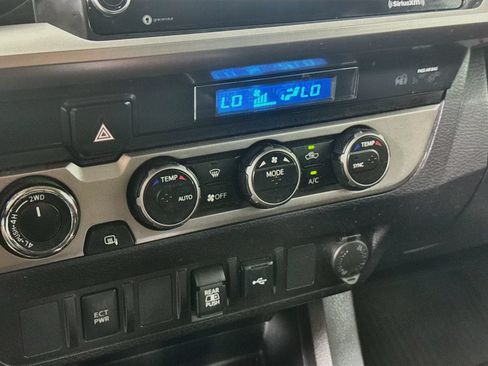 Certified 2023 Toyota Tacoma SR5 AWD/4WD image 13