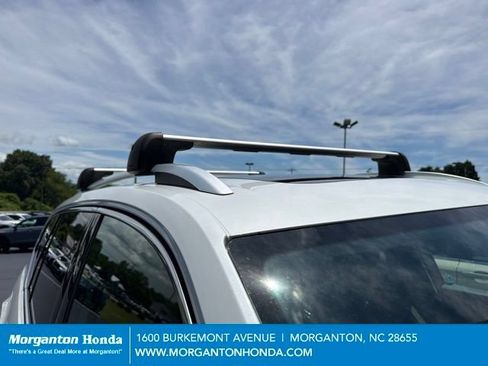 Used 2023 Volkswagen Atlas SEL Premium AWD/4WD image 9