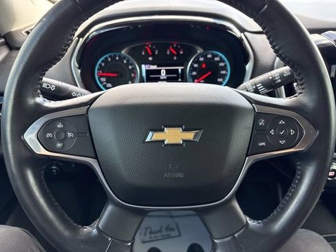 Used 2018 Chevrolet Traverse LT AWD/4WD image 25