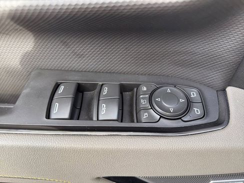 Used 2025 Chevrolet Silverado 2500 ZR2 w/ Technology Package image 24