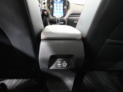 Used 2024 Subaru Crosstrek 2.5i Limited w/ Crosstrek Mirror Package image 26